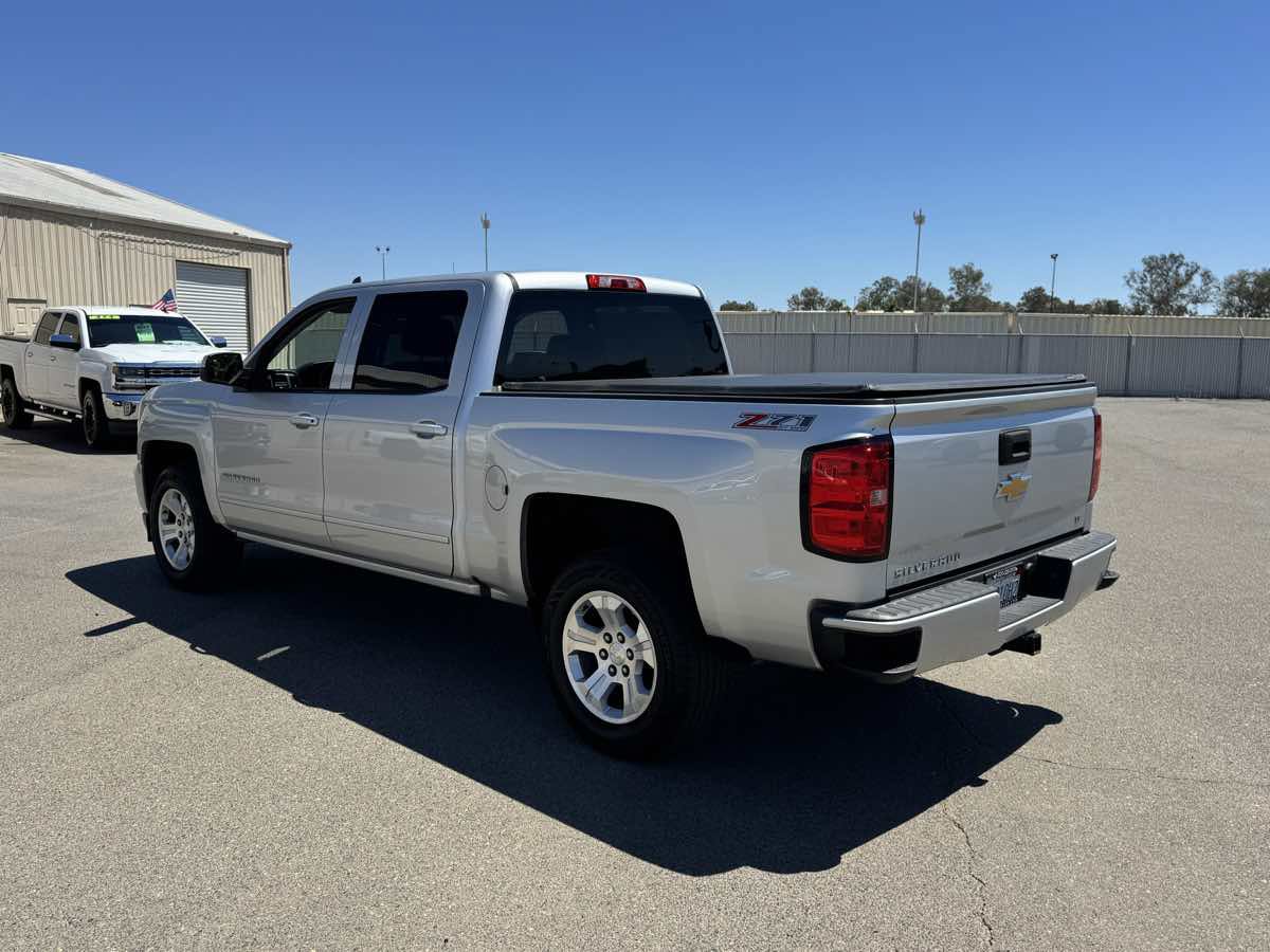 Used 2017 Chevrolet Silverado 1500 LT w/ All Star Edition AWD/4WD image 7