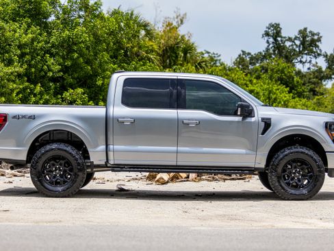 New 2025 Ford F150 XLT w/ Equipment Group 302A MID image 2