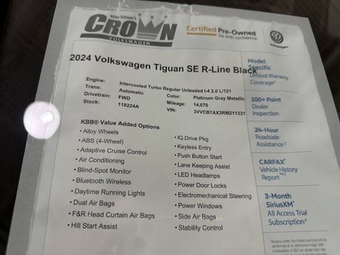 Certified 2024 Volkswagen Tiguan SE R-Line w/ MDO Package, Three-Row FWD image 40