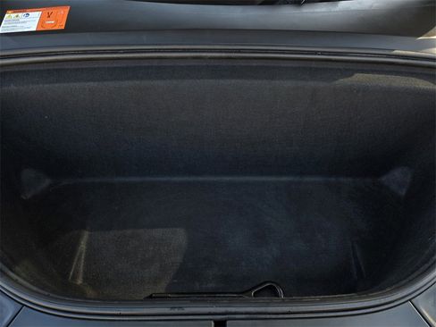 Used 2016 Tesla Model X Performance image 32