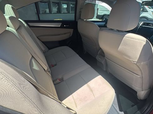 Used 2018 Subaru Legacy 2.5i Premium AWD/4WD image 16