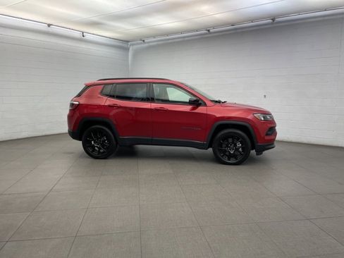 New 2026 Jeep Compass Latitude w/ Quick Order Package 29K image 2