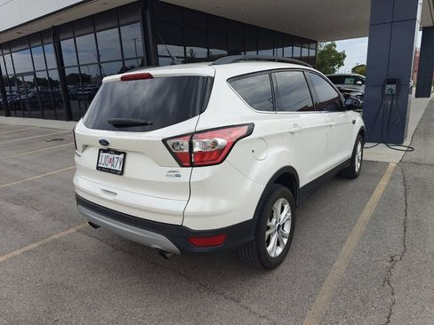 Used 2018 Ford Escape SEL AWD/4WD image 4