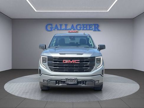 Used 2025 GMC Sierra 1500 Elevation AWD/4WD image 12