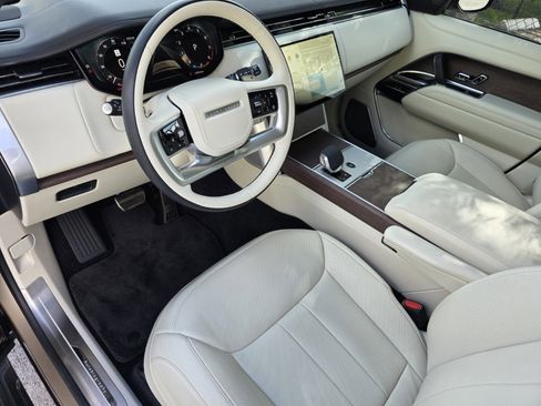Certified 2024 Land Rover Range Rover Long Wheelbase Autobiography AWD/4WD image 11