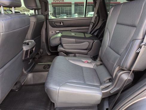 Certified 2025 Toyota Sequoia Platinum AWD/4WD image 25