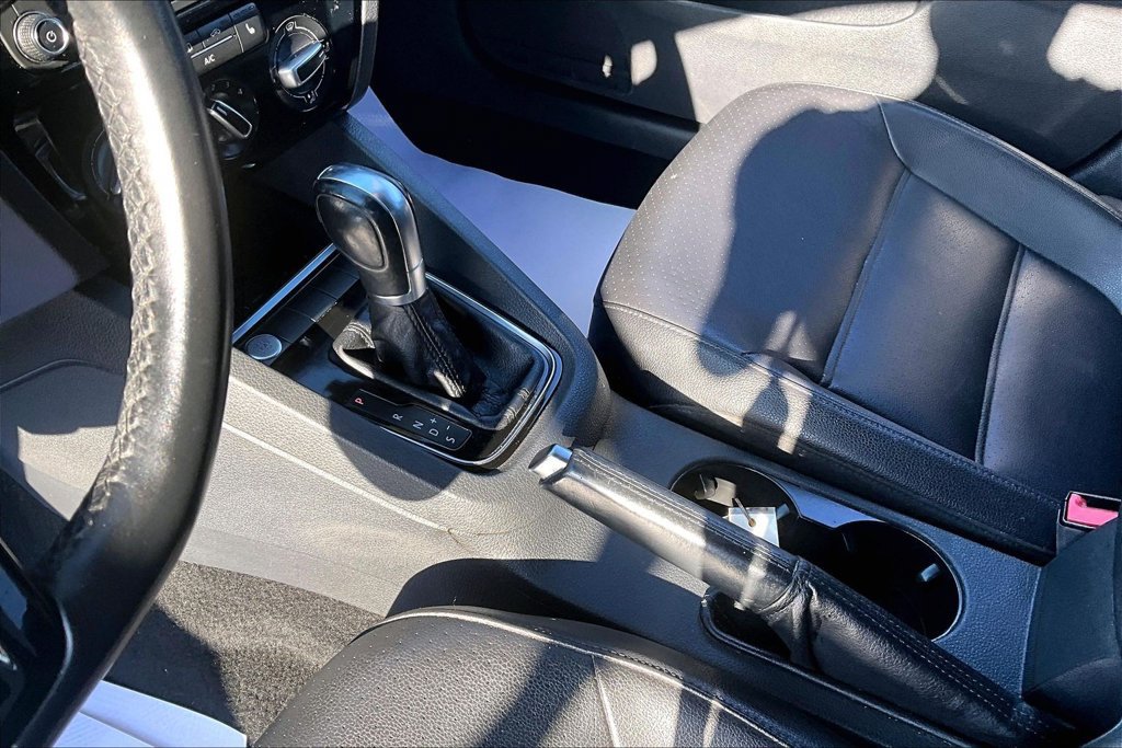 Used 2018 Volkswagen Jetta Sport FWD image 16