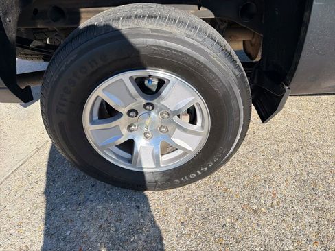 Used 2018 Chevrolet Silverado 1500 LT image 23