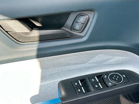 New 2026 Ford Maverick XLT image 12