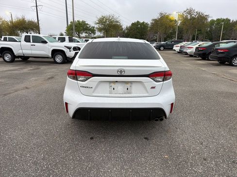 Used 2024 Toyota Corolla SE image 4