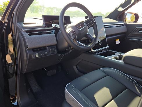 New 2026 GMC Sierra EV Elevation AWD/4WD image 22