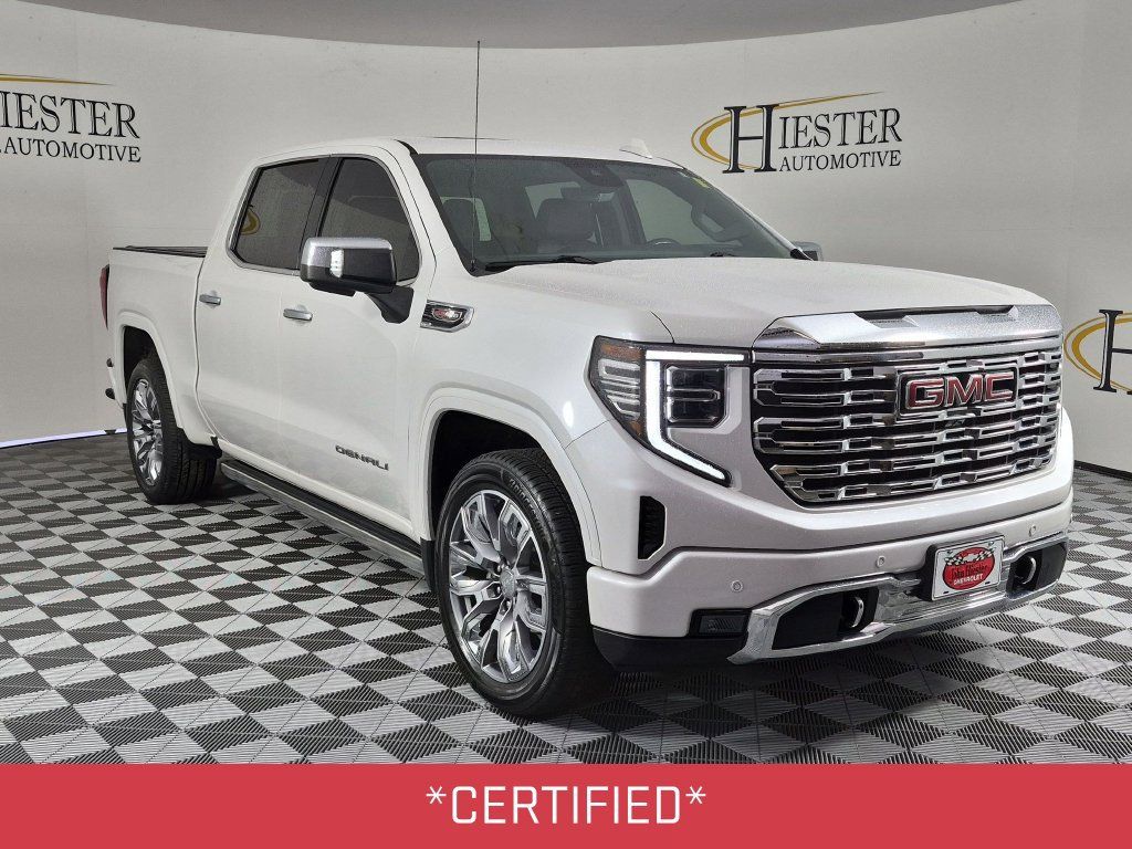 Used 2024 GMC Sierra 1500 Denali AWD/4WD image 2