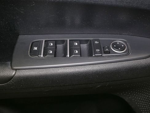 Used 2019 Kia Forte LXS image 39