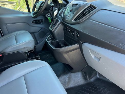 Used 2017 Ford Transit 350 138 RWD image 15