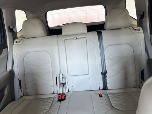 New 2026 Volkswagen Atlas SE image 23