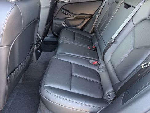 New 2026 Porsche Macan S image 25