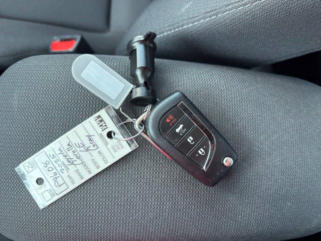 Used 2025 Toyota Corolla LE FWD image 6