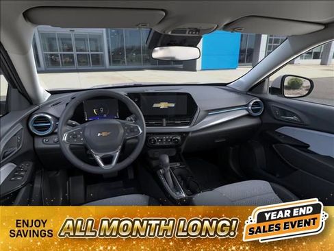 New 2026 Chevrolet Trax LT w/ Driver Confidence Package image 15