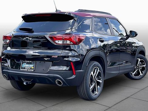 Used 2021 Chevrolet TrailBlazer RS w/ Technology Package FWD image 13