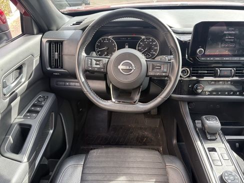 Used 2023 Nissan Pathfinder Rock Creek image 9