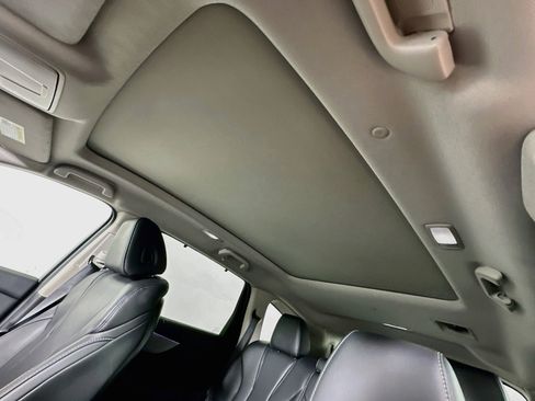 Used 2024 Acura MDX SH-AWD w/ Technology Package image 26