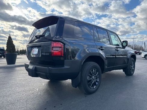 Used 2025 Toyota Land Cruiser 1958 image 7