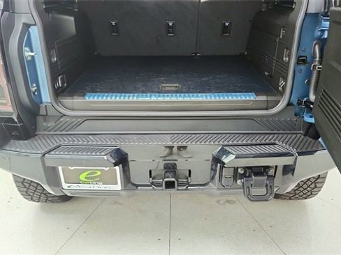 Used 2024 GMC Hummer EV 3X w/ Omega Edition image 14