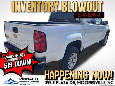 Used 2015 Chevrolet Colorado LT w/ Luxury Package image 3