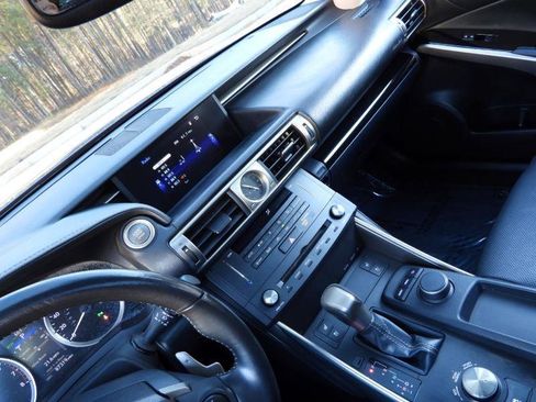 Used 2015 Lexus IS 250 Premium w/ Premium Package image 47