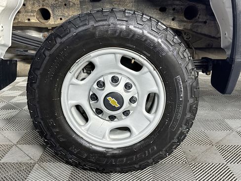 Used 2022 Chevrolet Silverado 2500 W/T image 29