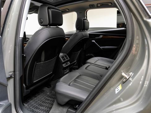 Used 2023 Audi Q5 2.0T Premium Plus w/ Premium Plus Package image 42