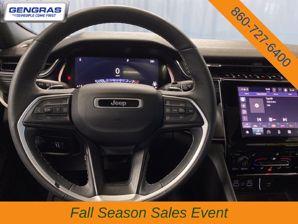 Used 2023 Jeep Grand Cherokee Altitude AWD/4WD image 20