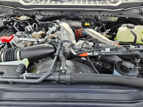 New 2025 Ford F250 Platinum image 22