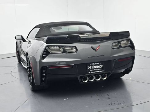 Used 2016 Chevrolet Corvette Z06 w/ 3LZ Preferred Equipment Group RWD image 6