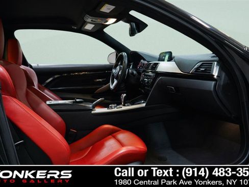 Used 2018 BMW M4 Coupe image 27