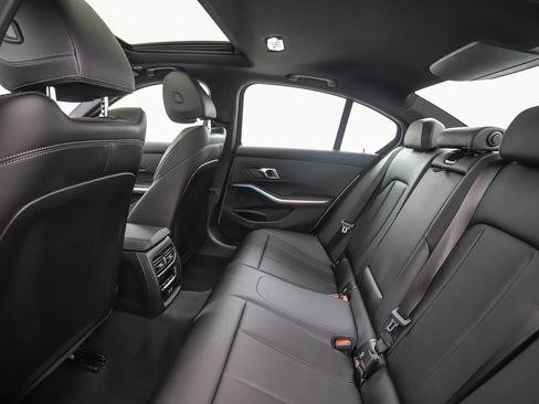 Certified 2025 BMW 330i xDrive Sedan image 22