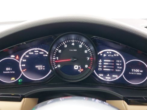 Certified 2023 Porsche Cayenne Platinum Edition AWD/4WD image 21