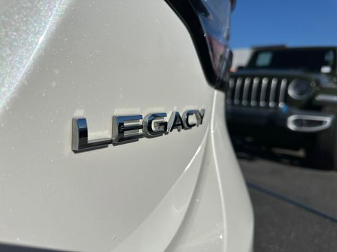Used 2022 Subaru Legacy Premium image 32