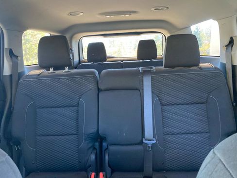 Used 2017 GMC Acadia SLE AWD/4WD image 28