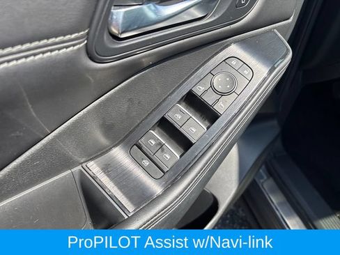 Used 2023 Nissan Rogue SL w/ SL Premium Package AWD/4WD image 11