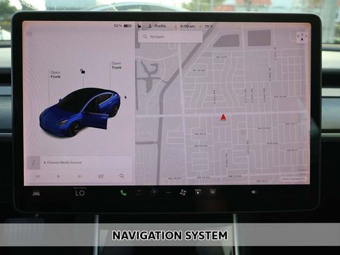 Used 2018 Tesla Model 3 Long Range image 4