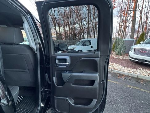 Used 2018 Chevrolet Silverado 1500 LT w/ All Star Edition image 21