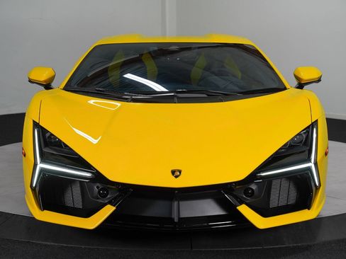 Used 2024 Lamborghini Revuelto AWD/4WD image 11