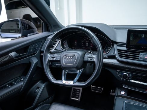 Used 2019 Audi SQ5 Premium Plus w/ Premium Plus Package AWD/4WD image 8