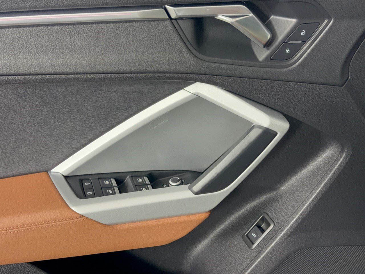Used 2021 Audi Q3 2.0T Premium Plus w/ Premium Plus Package AWD/4WD image 15