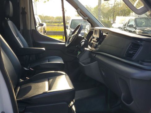 Used 2023 Ford Transit 250 Medium Roof AWD w/ Load Area Protection Package image 8