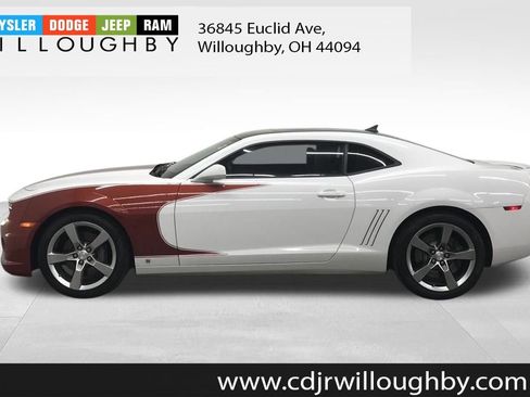 Used 2010 Chevrolet Camaro SS w/ RS Package image 5