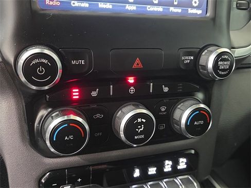 Used 2021 RAM 1500 Big Horn image 23