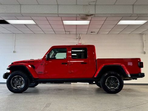 Used 2023 Jeep Gladiator Rubicon w/ Trailer Tow Package AWD/4WD image 4
