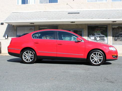 Used 2008 Volkswagen Passat Lux image 23
